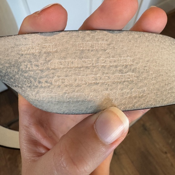 WHBM Belt - Picture 5 of 5